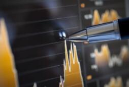 ��ͨ�عɣ�����3000��Ԫ-5000��Ԫ�ع���˾�ɷ�