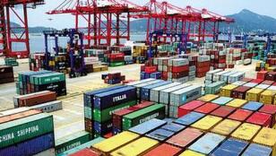 �������Ƴ�10����ʩ�ٽ��������估���η���չ